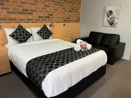 Jumbuck Motor Inn