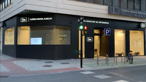 Clínica Dental Albeldo - Spain