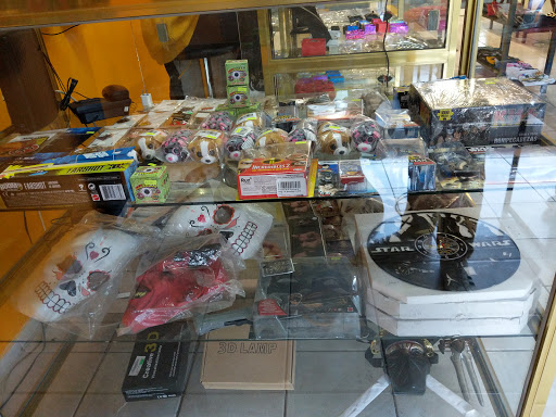 Geek's Cave - Visual