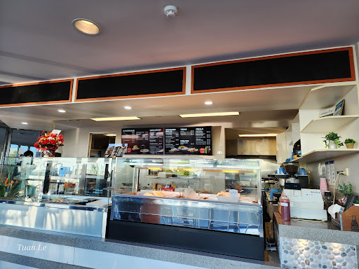 MISS LAN CAFE & TAKEAWAY