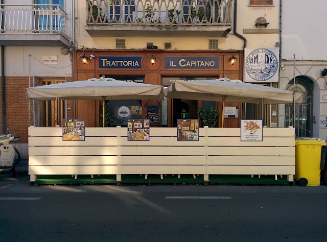 Trattoria Il Capitano - Seafood Restaurant
