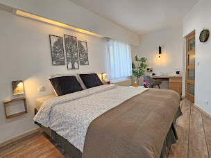 Photo n°3 de Domaine à l'Aise - Chambres d'hôtes & Gîtes & Table d'Hôtes à Saint-Pargoire (Piscine extérieure)