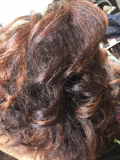 Petineuse - Visual