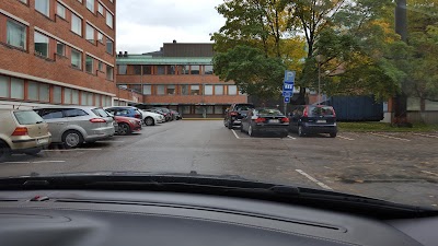 Photos of T&ouml;&ouml;l&ouml; Hospital