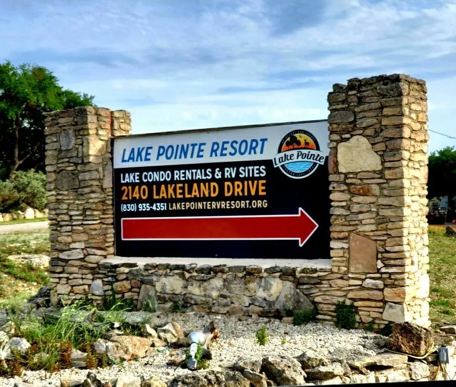 Lake Pointe RV & Condo Resort