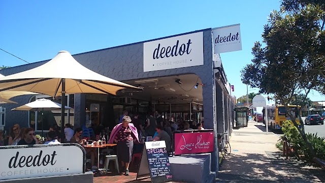 Deedot Coffee House