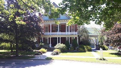 Photos of Mansion District Inn Bed and Breakfast Suites LLC