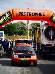 Photo n°3 de 205 Trophée à Bidart (Agence de voyages)