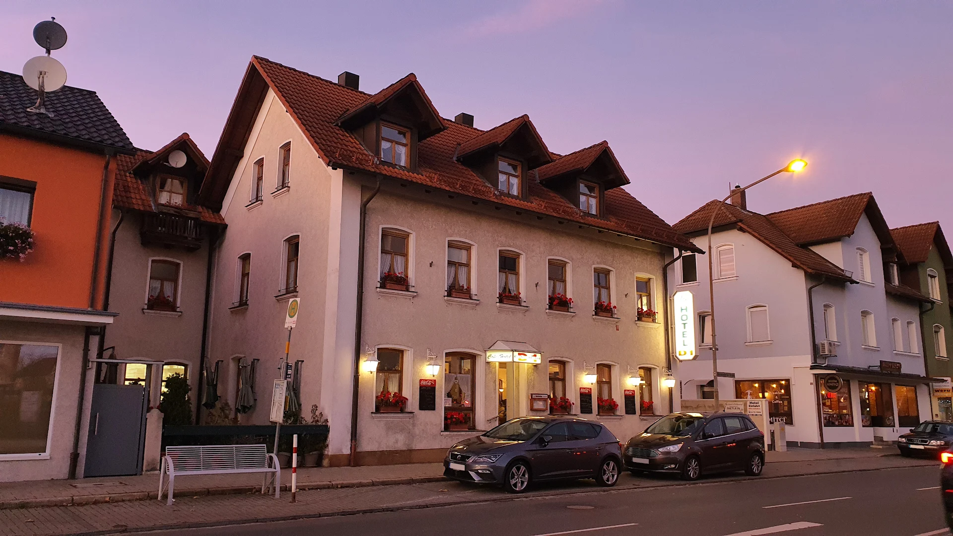 Cafe Hotel D1