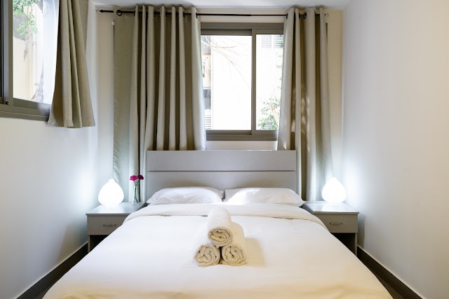 Dizengoff Inn