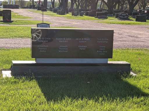 CHRIS PETERSON GRAVE - Thumbnail