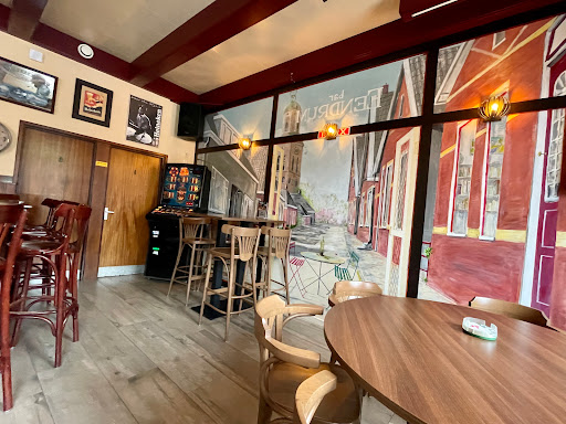 Cafeteria Bar Eendrum - Visual