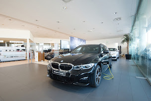 Photo n°43 de BMW Marignane - Groupe Autosphere à Marignane (Vendeur de voitures d'occasion)