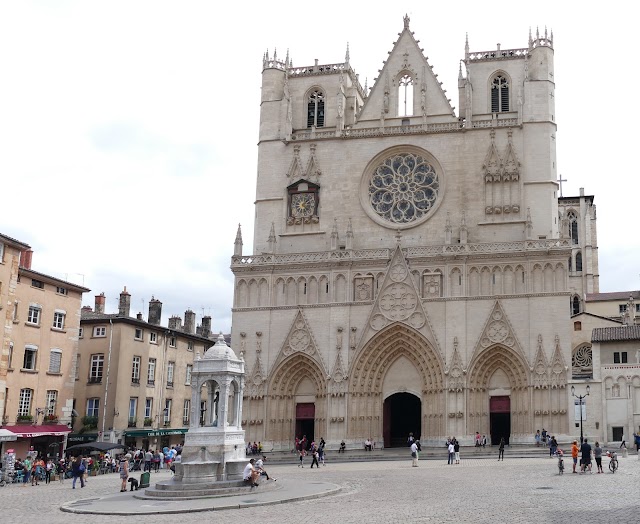 Cathédrale Saint-Jean-Baptiste