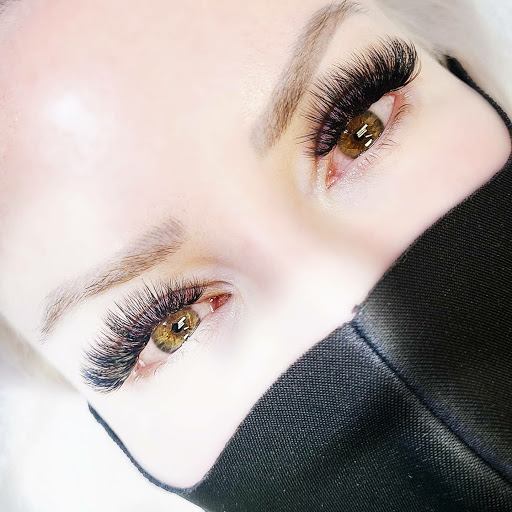 Bloom Lash Lounge - Visual