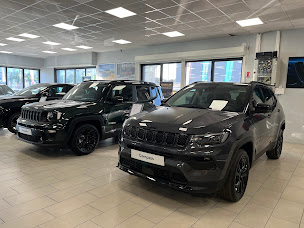 Photo n°2 de Jeep Le Havre - Groupe Legrand à Le Havre (Vendeur de voitures d'occasion)