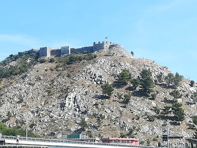 Hotel Restorant Vëllezërit Vataksi