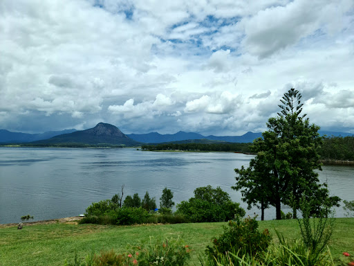 Moogerah lake - Thumbnail