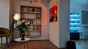 Photo n°17 de Maison Patrick Sérole - Coiffeur Roanne à Roanne (Spa)