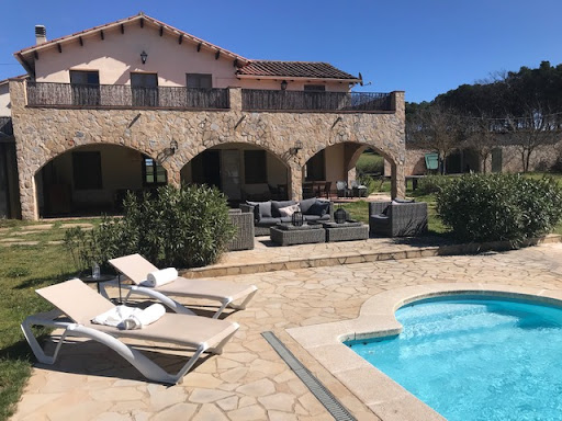 Villa Mas Caldes - Vakantievilla - Thumbnail