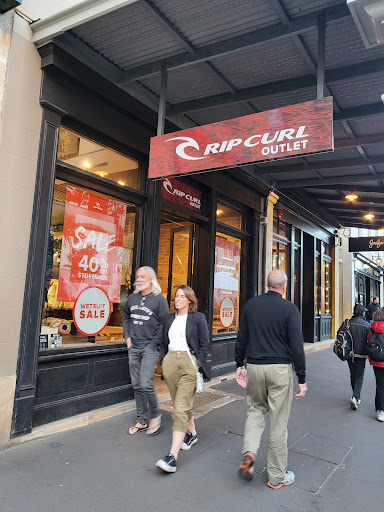 Rip Curl The Rocks Outlet - Thumbnail