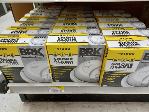 BUILDERS SUPPLY - Visual