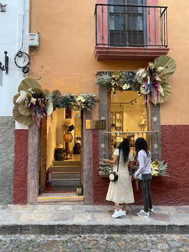 Julio Jordan accessories