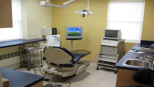 United Family Dentist