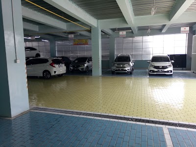 Photos of Honda Internusa Cibinong