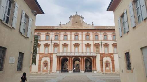 La Paggeria - Visual