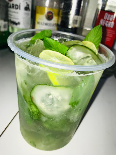 Por el puro antojo (Tragos, blue's, Cerveza y Mojitos)