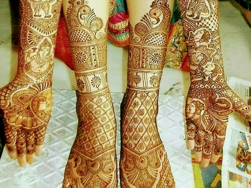 Contact for bridal Mehandi, post image