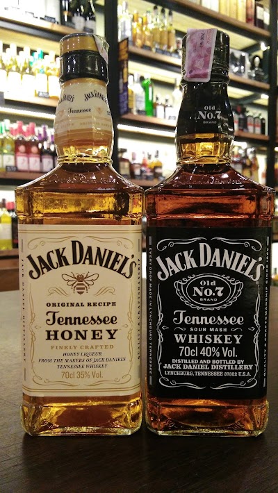 Photos of RED & WHITE WINE AND SPIRITS BALI DELI SEMINYAK