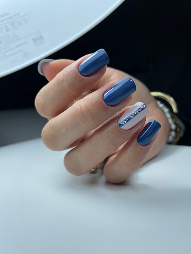 Ophelie Mzr - Nail Studio Artist - Thumbnail