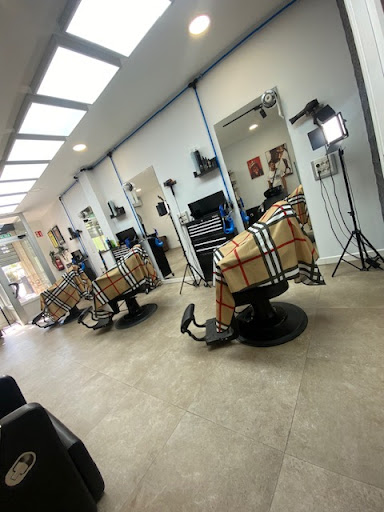 Robles Cut`s - Visual