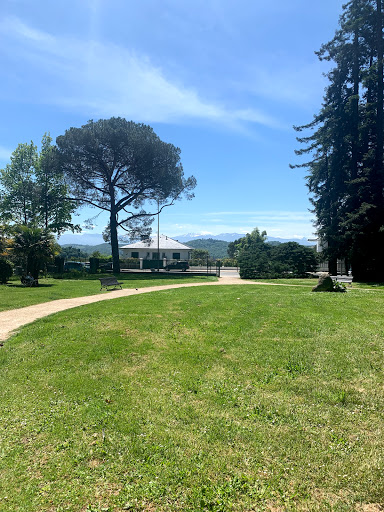 Square Georges Besson - Thumbnail