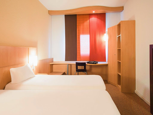ibis Como - Visual