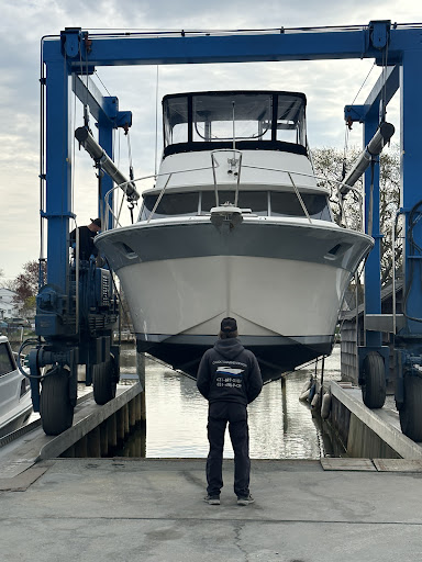 LaSala Boatyard Gallery - United States