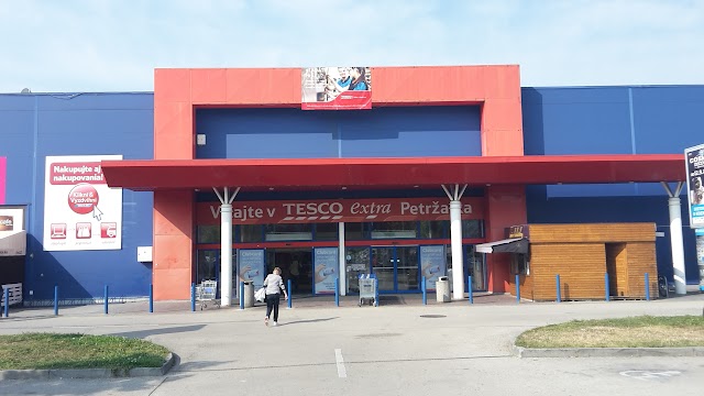 TESCO Extra