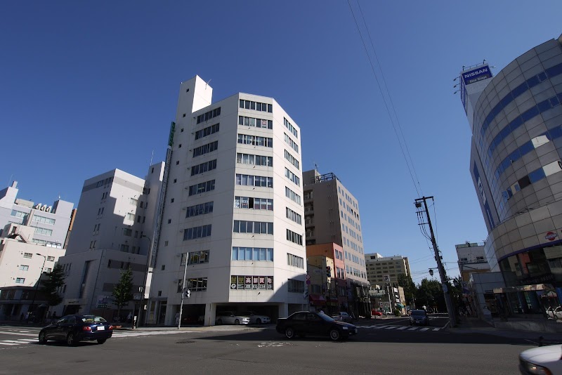 キッズルームなるなるの木