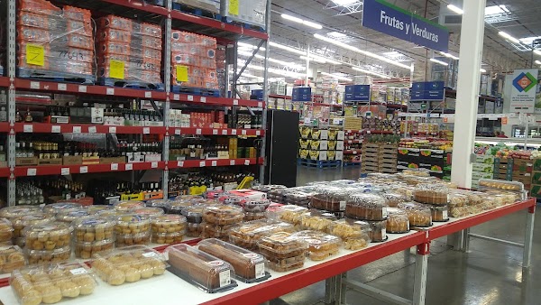 Sam's Club Hidalgo del Parral, Av. Tecnológico s/n, Guayin, Y Inn, 33855 Hidalgo  del Parral, Chih., México