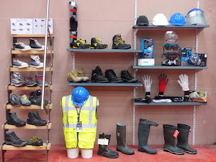 Photo n°12 de L'Echelle Européenne Dunkerque (59D) à Quaëdypre (Société de fabrication d'escaliers)