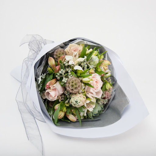 Earthbloom Flowerstore - Thumbnail
