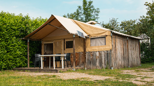 CAMPING ISLE DE LA SERRE