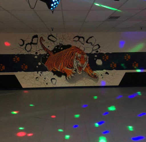 Tigers Den - Visual