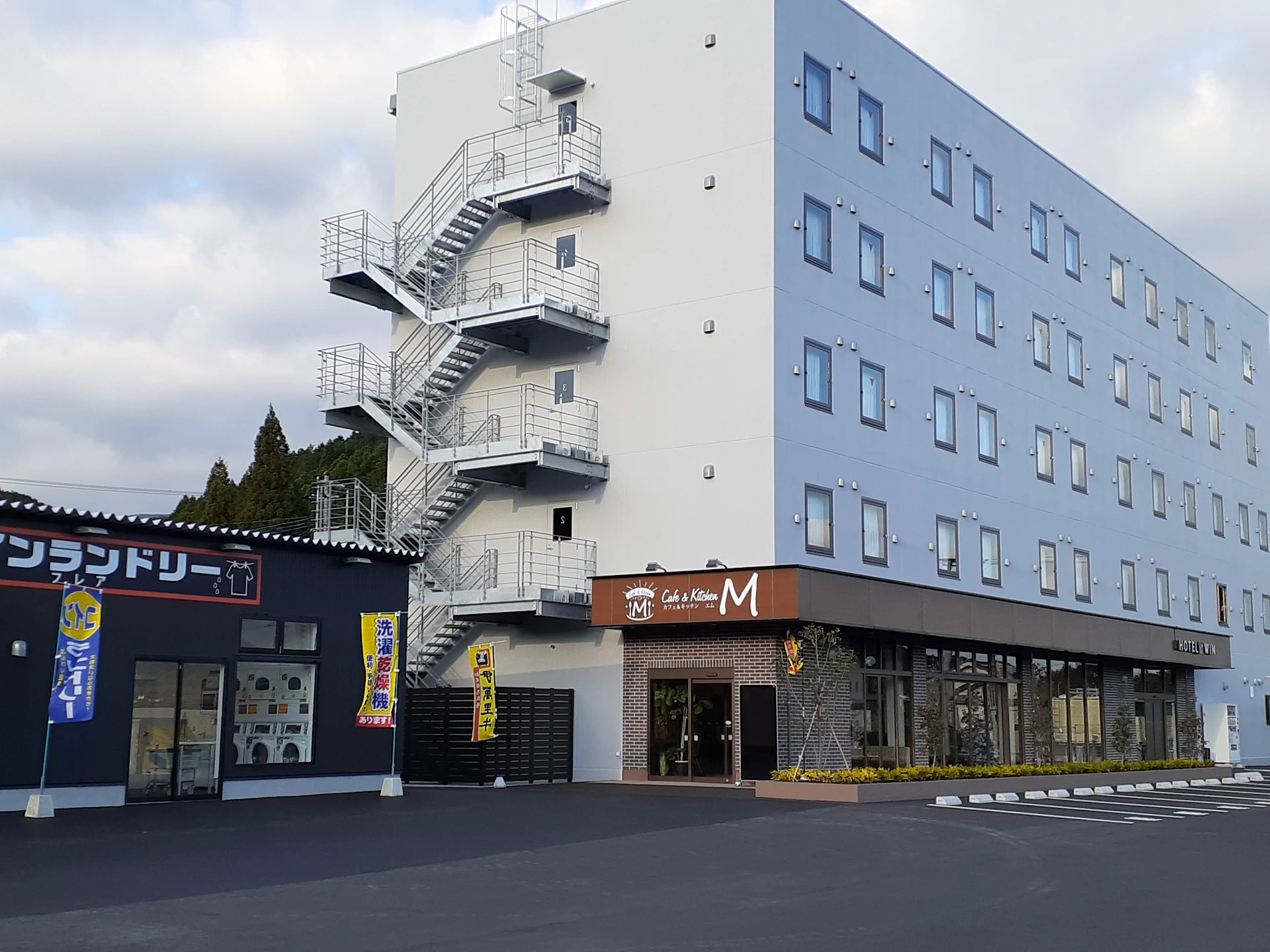 HOTEL WIN