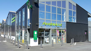 Photo n°6 de Pharmacie de la Flotte à La Flotte (Service de location de fauteuils roulants)