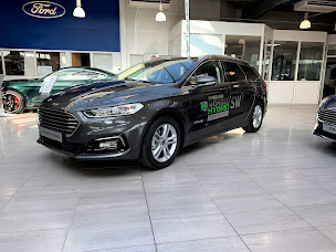 Photo n°11 de Ford Paris - Brest à Lucé (Vendeur de voitures d'occasion)