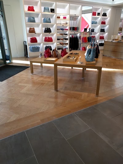 Photos of COACH PREMIUM OUTLETS AT GROVE CITY