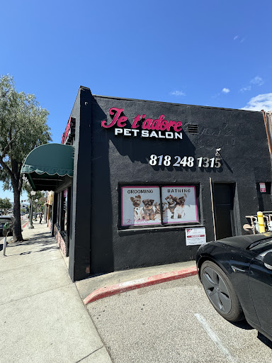 Je t'adore Pet Salon - Thumbnail